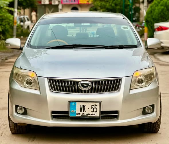 Axio Luxel 2007 front view